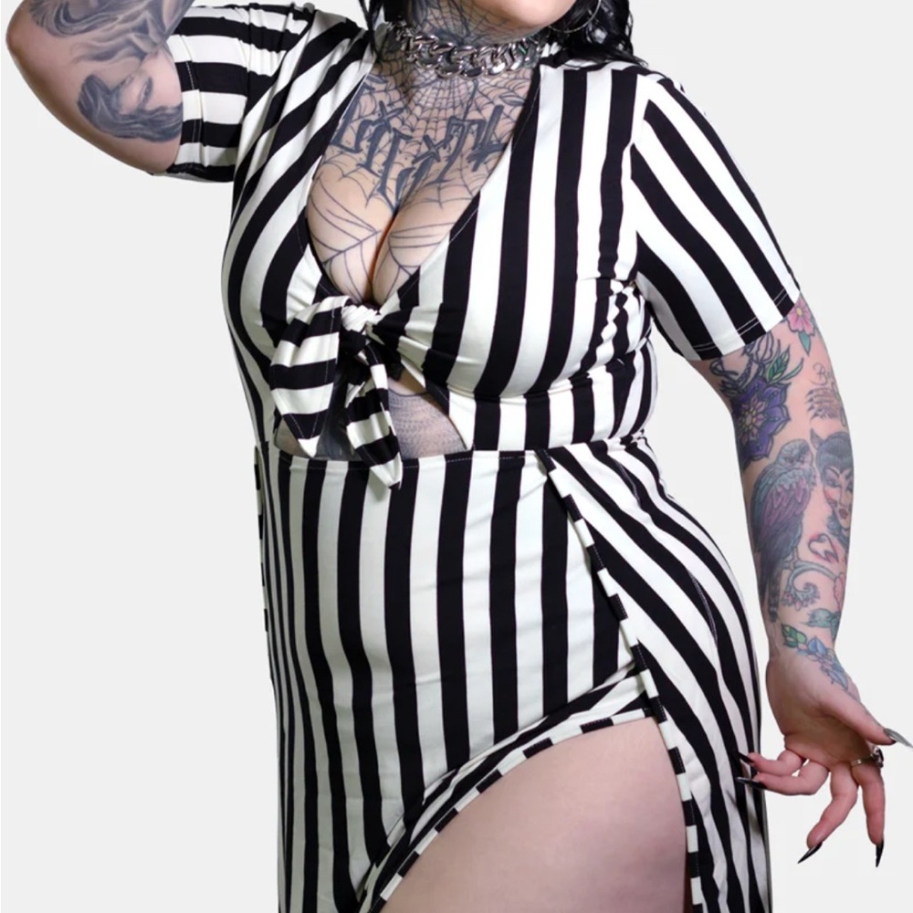 Beetle M-Line Maxi Dress 2XL